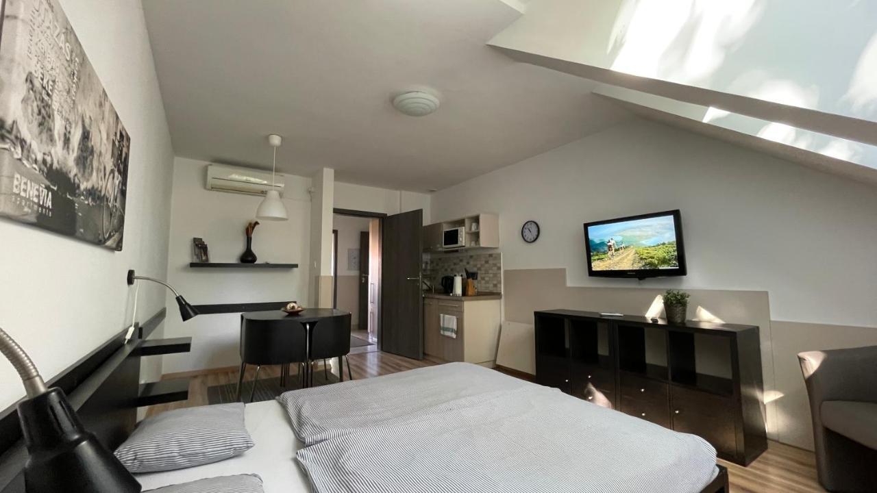 Benevia Apartments Beci Exterior foto